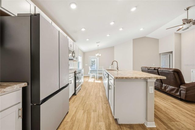 1035 TROPEA LANE, Auburndale, FL 33823