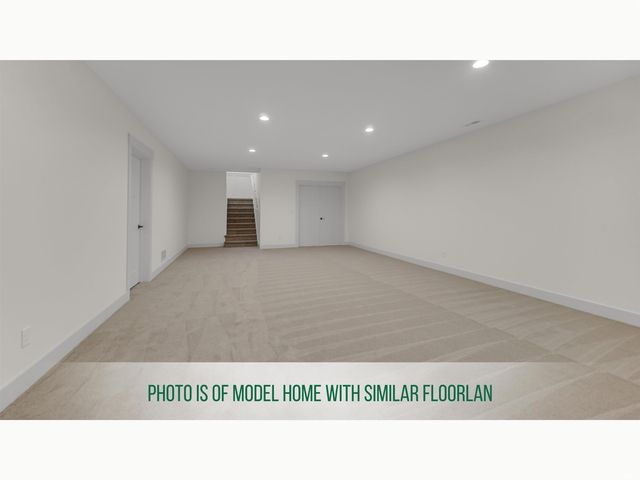 21558 Moyer Drive, South Bend, IN 46628