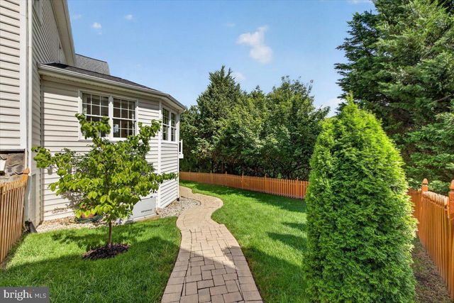 5403 FISHERS HILL WAY, Haymarket, VA 20169