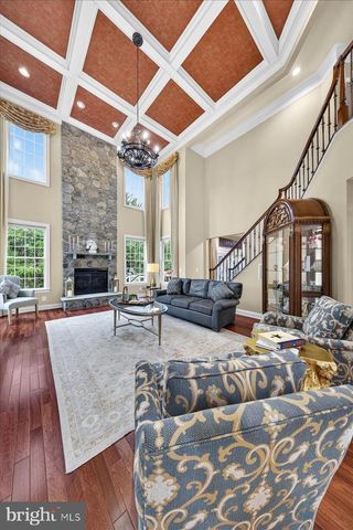 5403 FISHERS HILL WAY, Haymarket, VA 20169