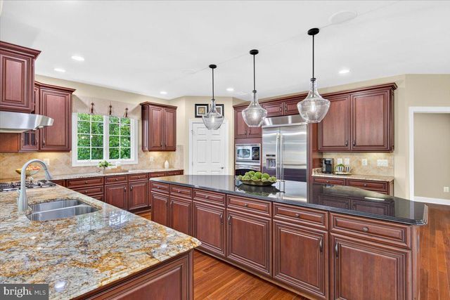 5403 FISHERS HILL WAY, Haymarket, VA 20169