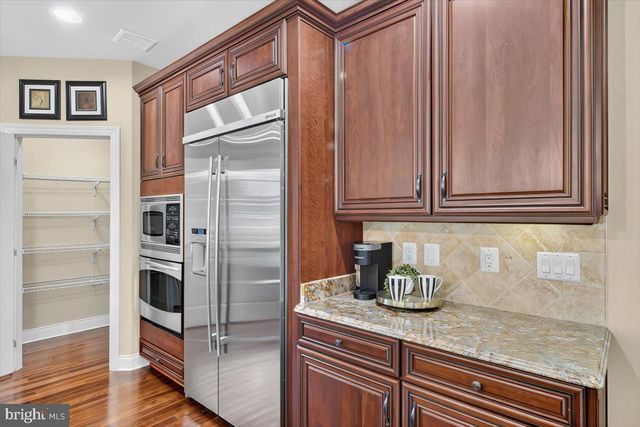 5403 FISHERS HILL WAY, Haymarket, VA 20169