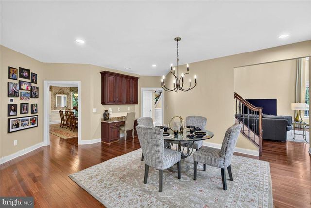 5403 FISHERS HILL WAY, Haymarket, VA 20169