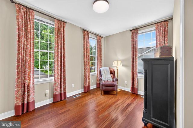 5403 FISHERS HILL WAY, Haymarket, VA 20169