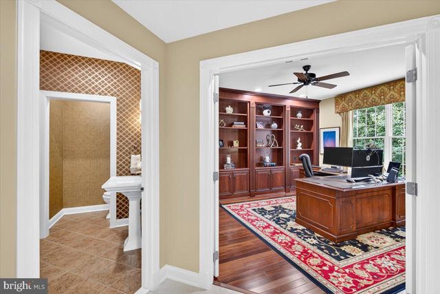 5403 FISHERS HILL WAY, Haymarket, VA 20169