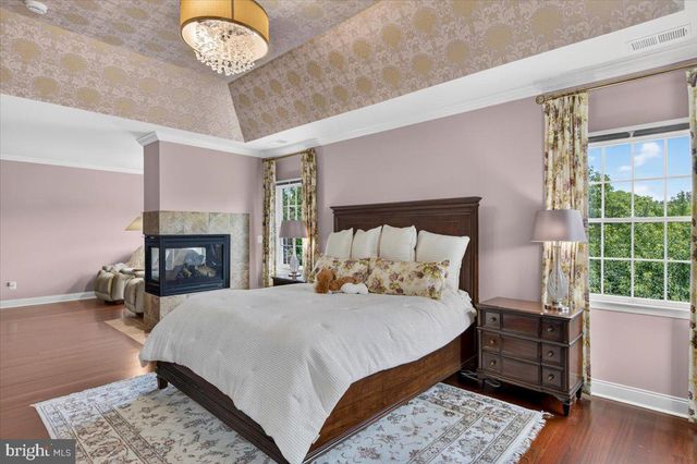 5403 FISHERS HILL WAY, Haymarket, VA 20169