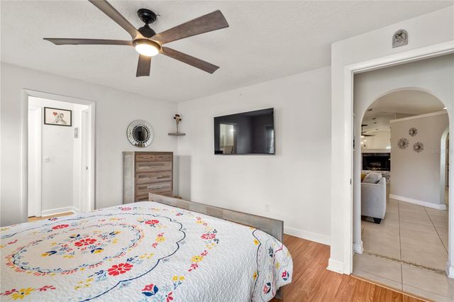 120 GROVE HOLLOW COURT, Sanford, FL 32773