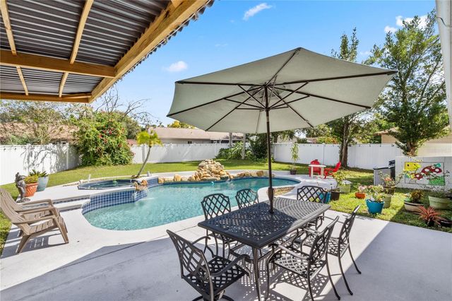 120 GROVE HOLLOW COURT, Sanford, FL 32773