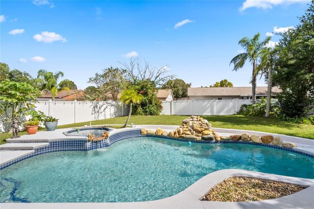 120 GROVE HOLLOW COURT, Sanford, FL 32773