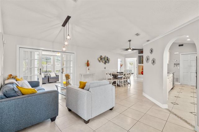 120 GROVE HOLLOW COURT, Sanford, FL 32773