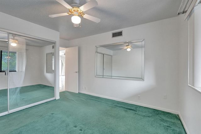 4100 TIVOLI Court 304, Lake Worth, FL 33467