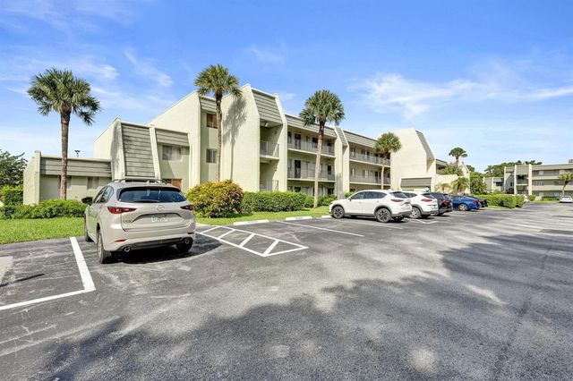 4100 TIVOLI Court 304, Lake Worth, FL 33467