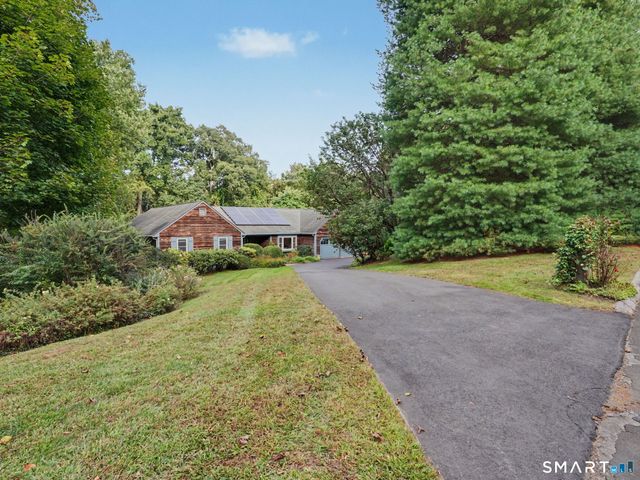 59 Hannah Lane, Monroe, CT 06468
