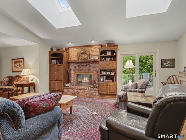 59 Hannah Lane, Monroe, CT 06468