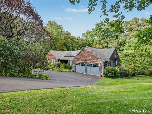 59 Hannah Lane, Monroe, CT 06468