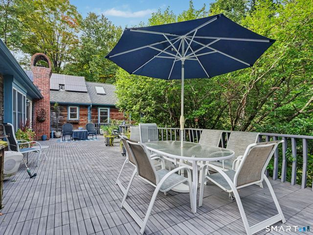 59 Hannah Lane, Monroe, CT 06468