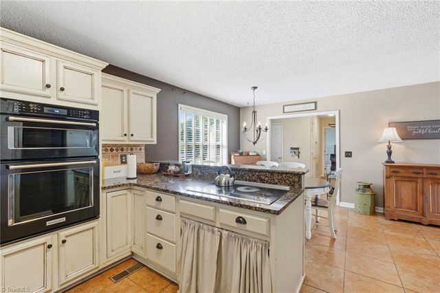 169 Ben Smith Road, Kernersville, NC 27284