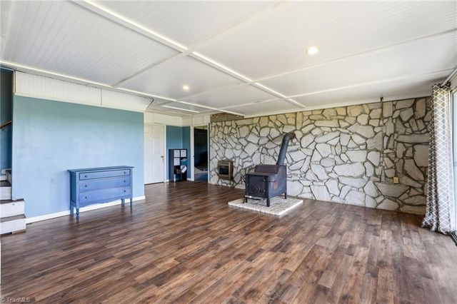169 Ben Smith Road, Kernersville, NC 27284
