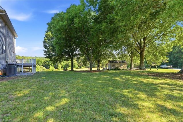 169 Ben Smith Road, Kernersville, NC 27284