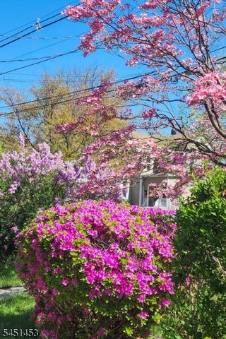 131 Grove St, North Plainfield Boro, NJ 07060