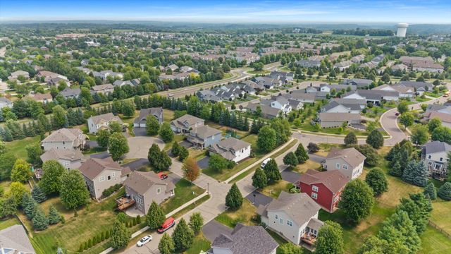 3471 Ridgestone Circle, Woodbury, MN 55129