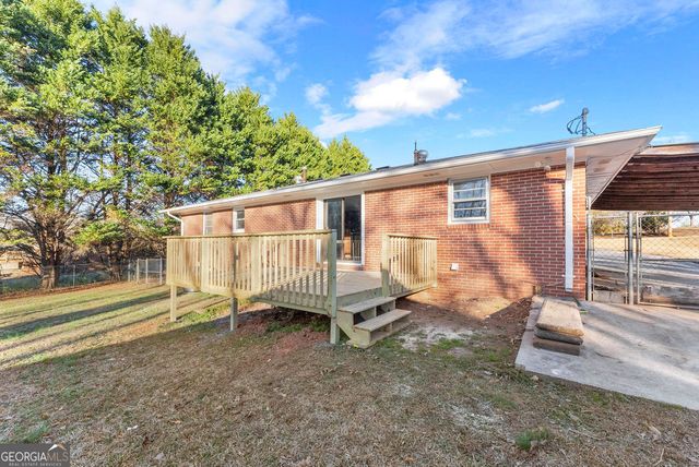 389 Skyline Drive, Toccoa, GA 30577