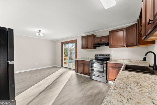 389 Skyline Drive, Toccoa, GA 30577