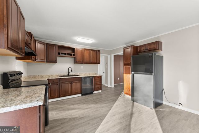 389 Skyline Drive, Toccoa, GA 30577