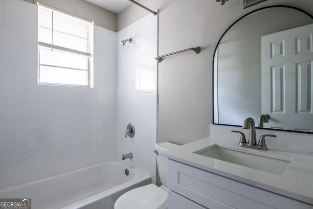 3527 Bolfair Drive NW, Atlanta, GA 30331