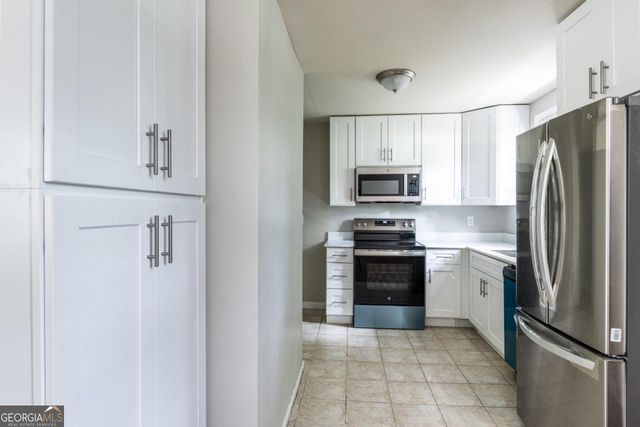 3527 Bolfair Drive NW, Atlanta, GA 30331