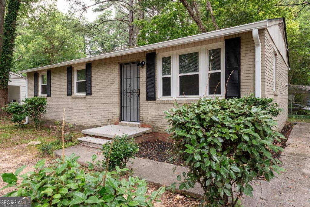 3527 Bolfair Drive NW, Atlanta, GA 30331