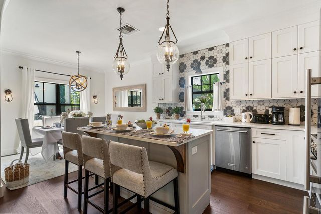 3505 Poinsettia Avenue, West Palm Beach, FL 33407