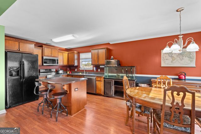 160 Sandalwood Circle, Statesboro, GA 30458