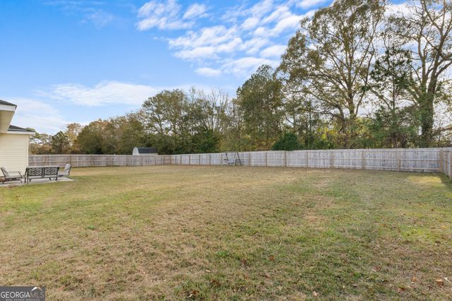 160 Sandalwood Circle, Statesboro, GA 30458