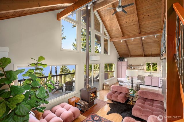 19748 NW Stavis Bay Road, Seabeck, WA 98380