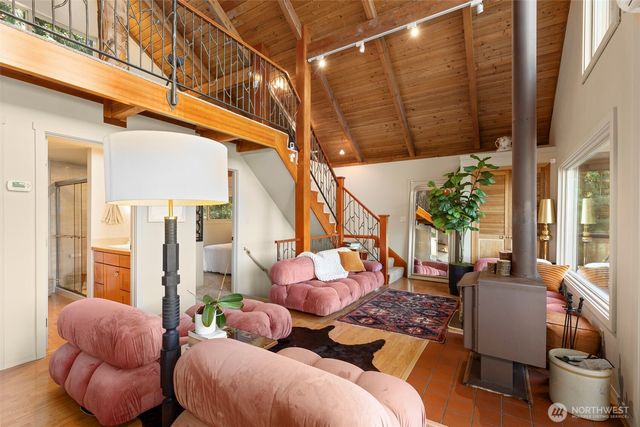 19748 NW Stavis Bay Road, Seabeck, WA 98380
