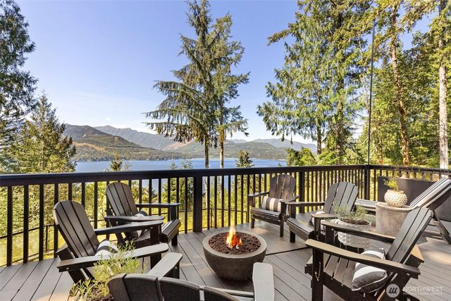 19748 NW Stavis Bay Road, Seabeck, WA 98380