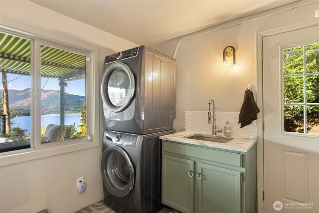 19748 NW Stavis Bay Road, Seabeck, WA 98380
