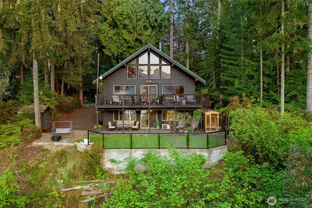 19748 NW Stavis Bay Road, Seabeck, WA 98380