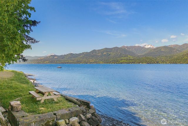 19748 NW Stavis Bay Road, Seabeck, WA 98380