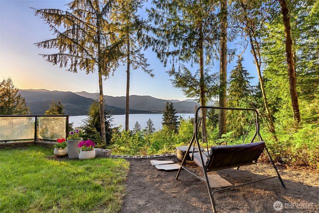 19748 NW Stavis Bay Road, Seabeck, WA 98380