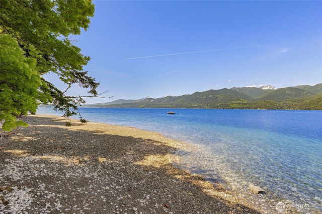 19748 NW Stavis Bay Road, Seabeck, WA 98380