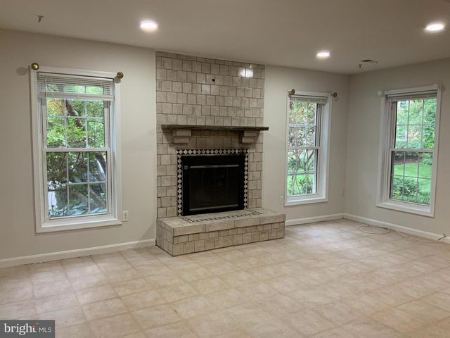 4618 BRIAR PATCH CT, Fairfax, VA 22032