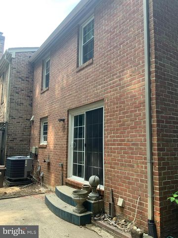 4618 BRIAR PATCH CT, Fairfax, VA 22032
