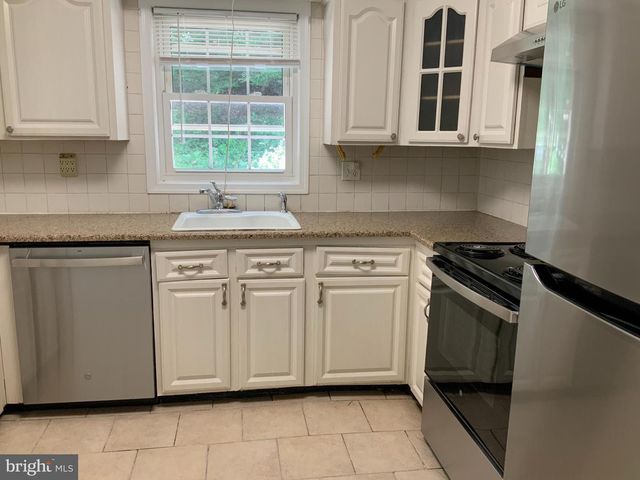 4618 BRIAR PATCH CT, Fairfax, VA 22032