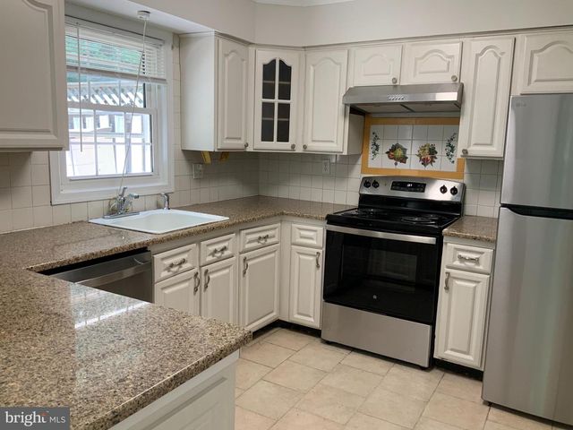 4618 BRIAR PATCH CT, Fairfax, VA 22032