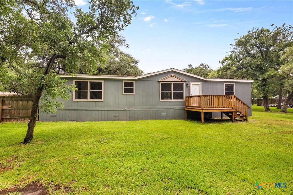 504 Reaser Drive, Victoria, TX 77905