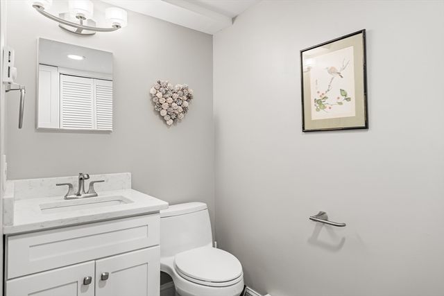 15 Skyline, Rutland, MA 01543