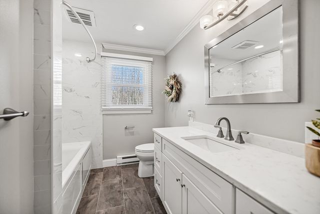 15 Skyline, Rutland, MA 01543