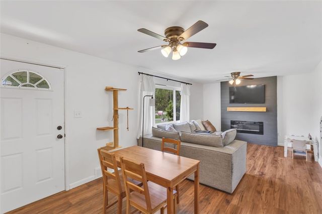 468 Fairlane Blvd, Big Beaver, PA 16141